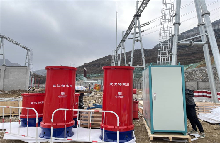 UHV(W) 无局放变频谐振试验系统总体介绍(图10) UHV(W) 无局放变频谐振试验系统总体介绍(图10)
